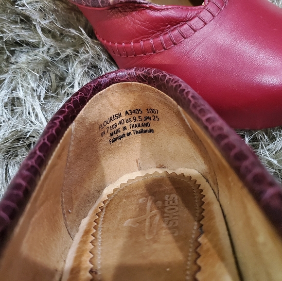 Cute women's heels - Picture 6 of 9